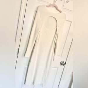(Abercrombie & Fitch) White Keyhole Lon Sleeve Maxi Sweater Dress, size XL NWT